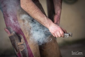 maréchalerie et maréchal ferrant - série photographique - Grain de Pixel - Franck Simon - photographe équestre - Angoulême - Charente - Nouvelle Aquitaine