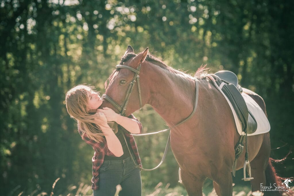 Camille et jabu - séance photo cavalier - grain de pixel - photographe équestre - Charente - Angoulême